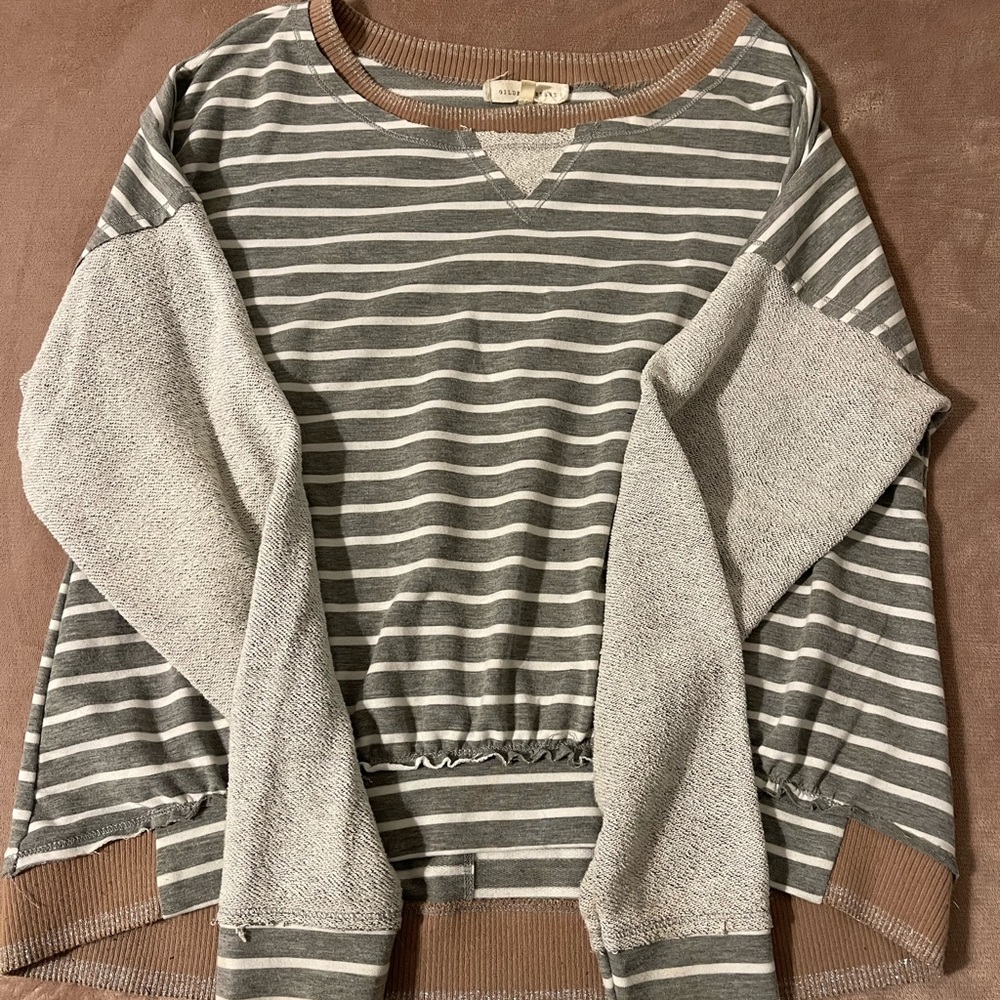 Buckle sweater - S
